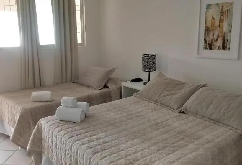 اتاق استاندارد سه نفره با چشم‌انداز کنار دریا, Nautico
