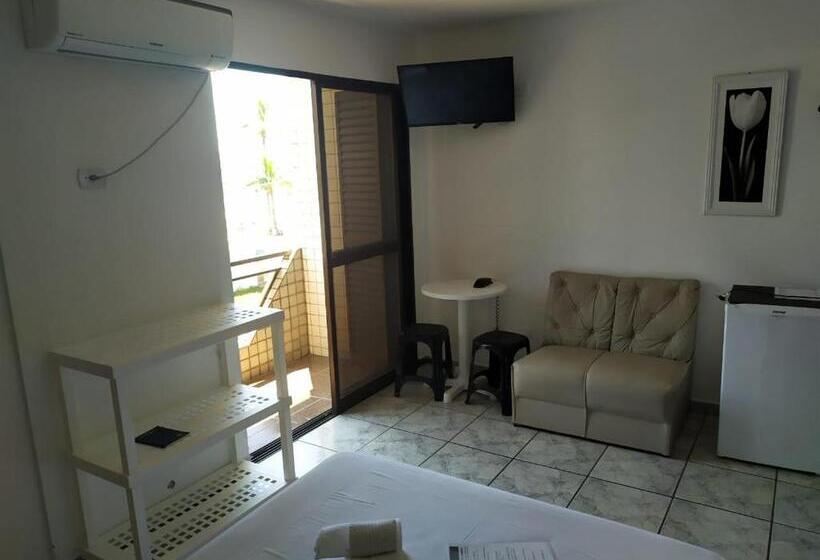 Четырехместный Номер Стандарт с Балконом, Nautico