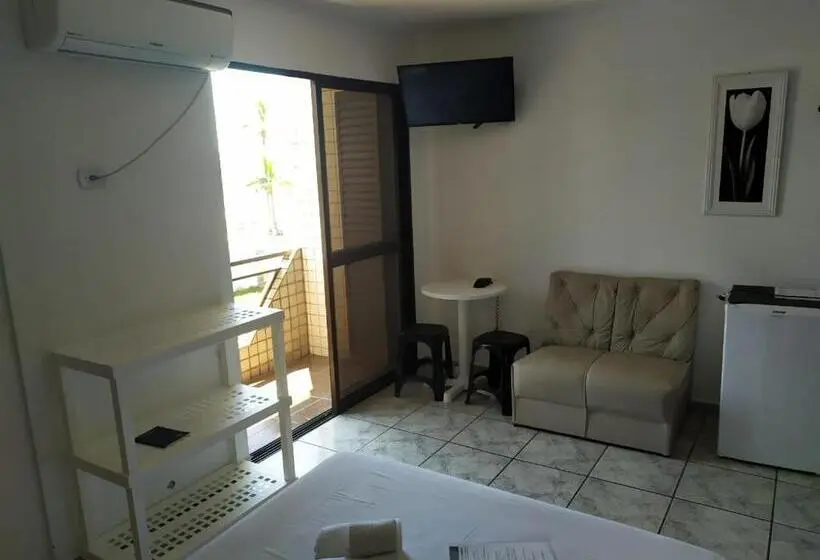 اتاق استاندارد چهارنفره با بالکن, Nautico