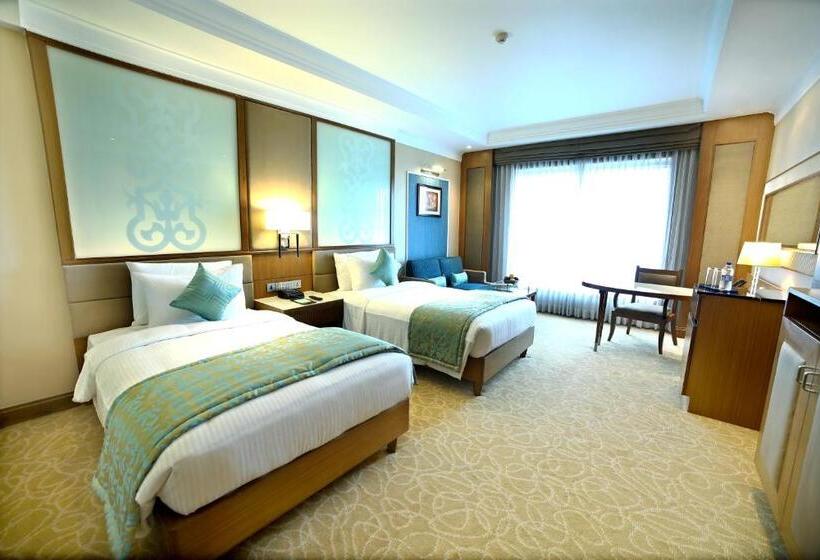 Номер Премиум, Ramada Plaza Chennai