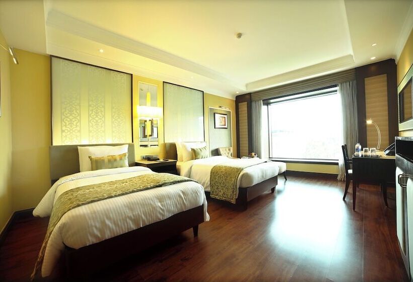 Номер Стандарт, Ramada Plaza Chennai