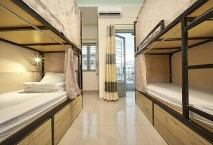 تختخواب در اتاق مشترک, Alleyway Hostel   Adults Only