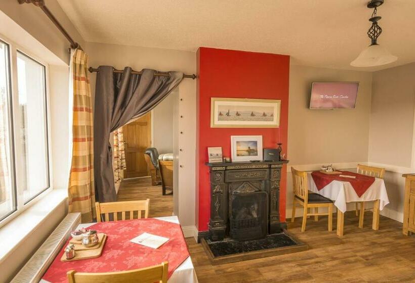 Comfort Triple Room, The Pipers Rest