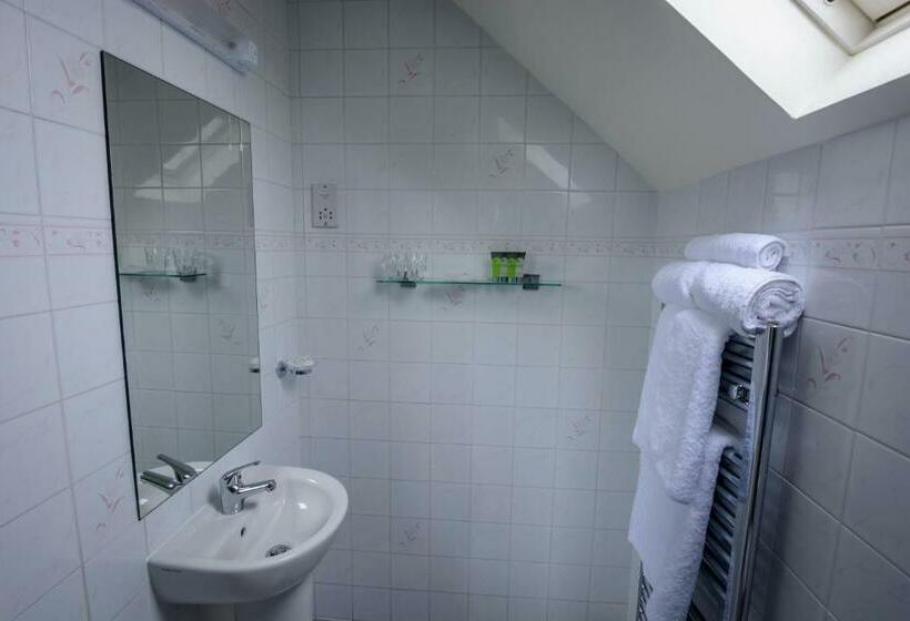 Comfort Triple Room, The Pipers Rest