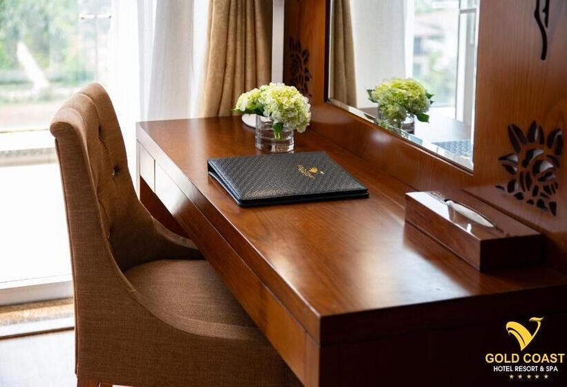 سوئیت پریمیوم, Gold Coast Hotel Resort & Spa