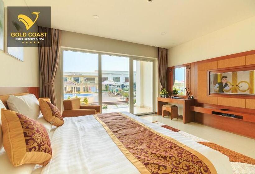 بانگلوی استاندارد, Gold Coast Hotel Resort & Spa