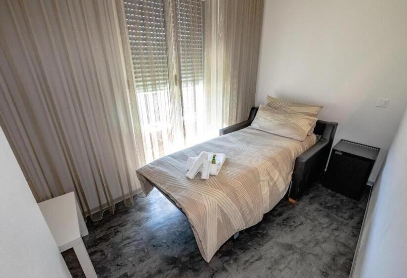 家庭间, Albergo Porta Verzasca