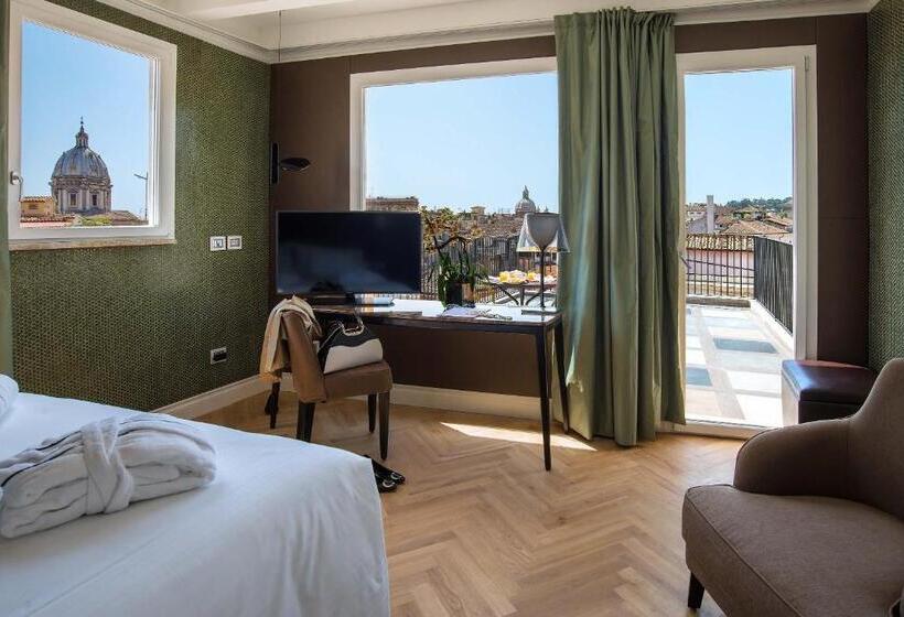 Camera Attico, Damaso