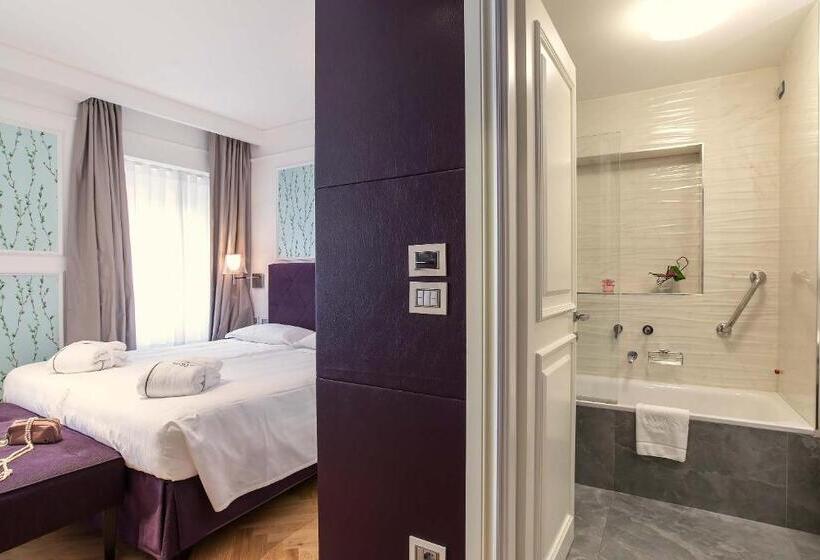 Camera Comfort, Damaso