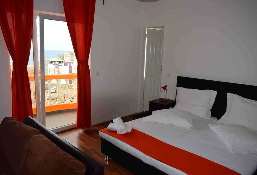 سوییت, Miranda & Miranda