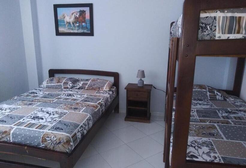 اتاق استاندارد چهار تخته, Salduba