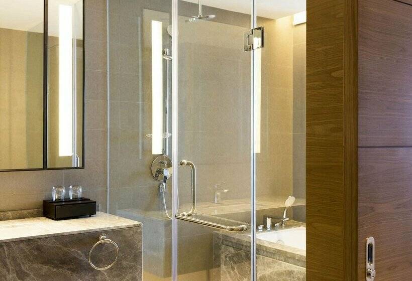 이그제큐티브 룸, Novotel Rizhao Suning