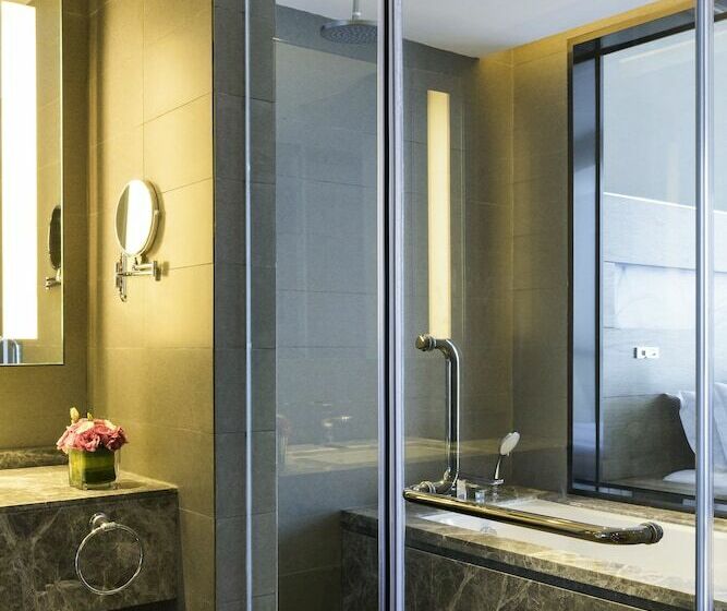 이그제큐티브 룸, Novotel Rizhao Suning