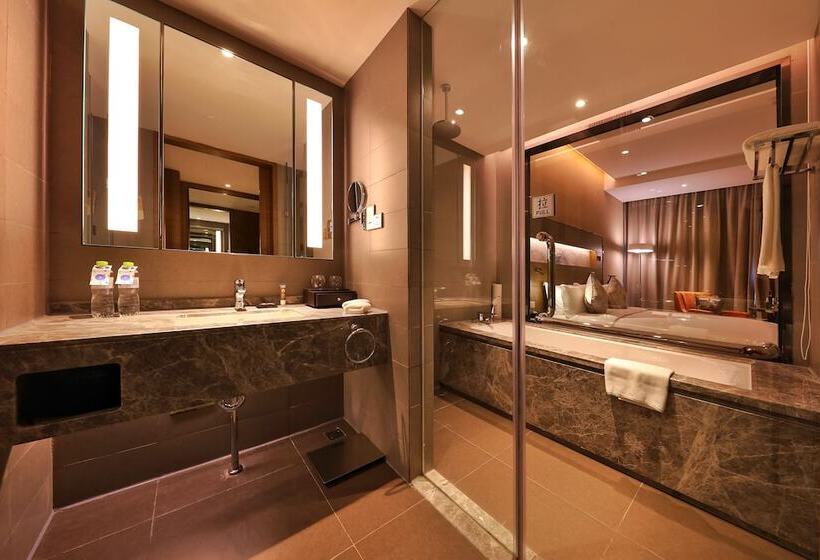 이그제큐티브 룸, Novotel Rizhao Suning