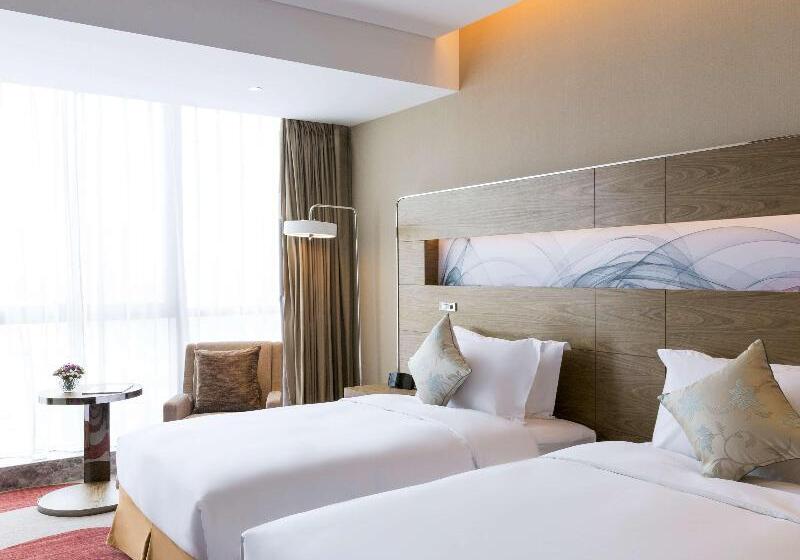 Номер Deluxe, Novotel Rizhao Suning