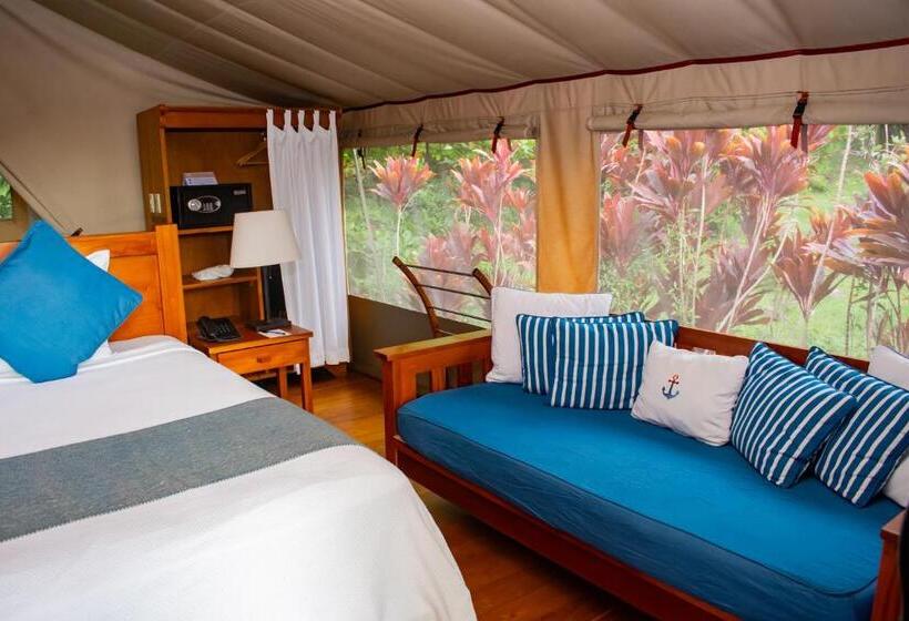چادر با خدمات رفاهی استاندارد, Isla Chiquita Glamping
