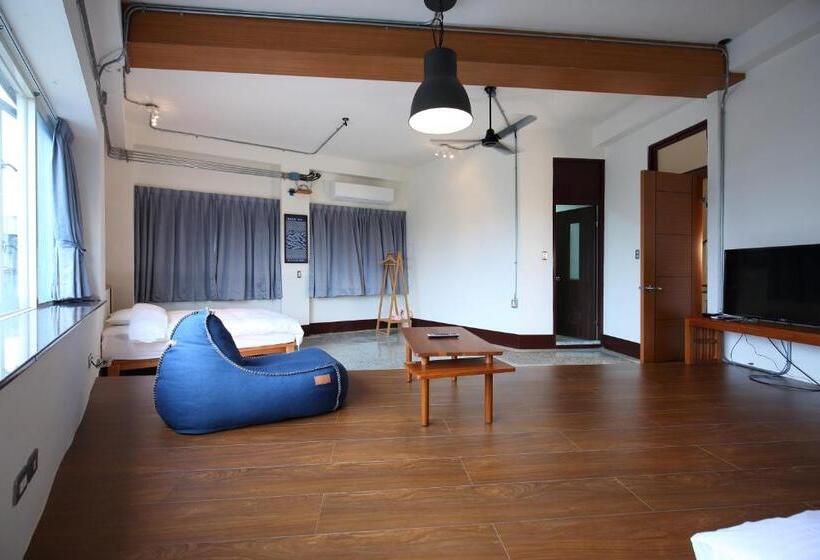 اتاق استاندارد چهار تخته, View Hostel