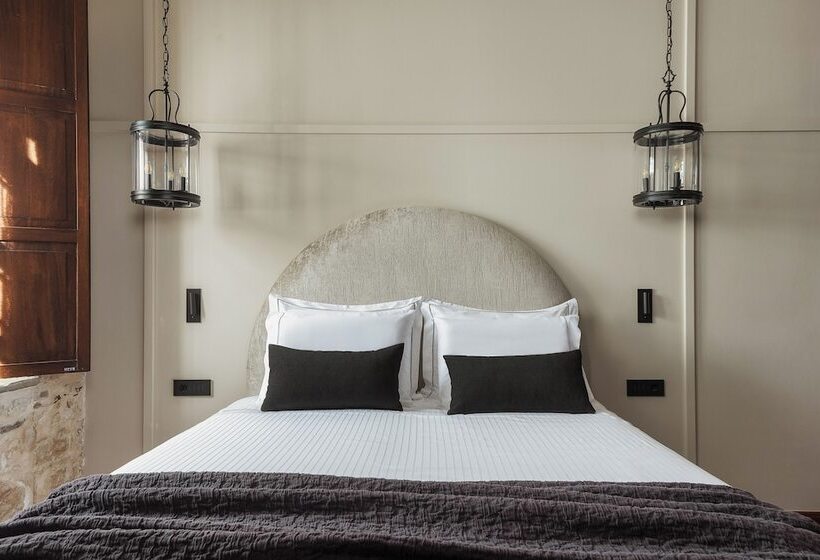 سوییت اجرایی, Stoes Boutique