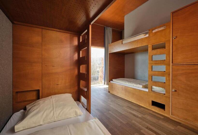 تختخواب در اتاق مشترک, Youth Hostel Schengen / Remerschen