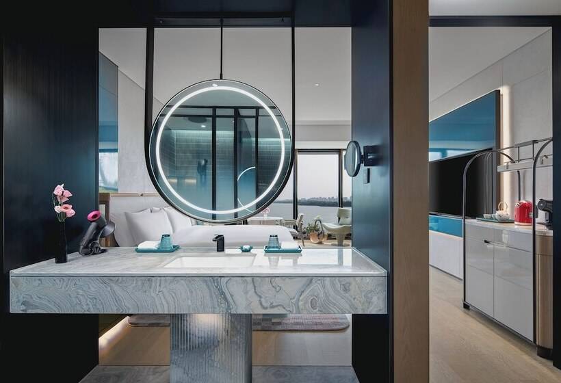 غرفة بريميوم مطلّة علي البحيرة, Indigo Suzhou Jinji Lake, An Ihg