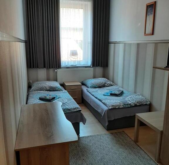 スタンダードルーム, Noclegi Viktor