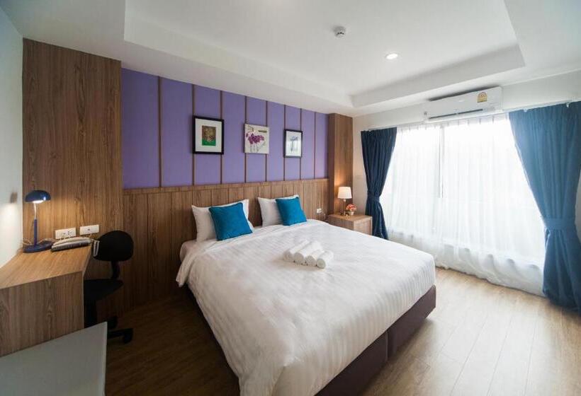Номер Superior Кровать Кинг, Anchan Laguna Hotel โรงแรมอัญชันลากูน่า