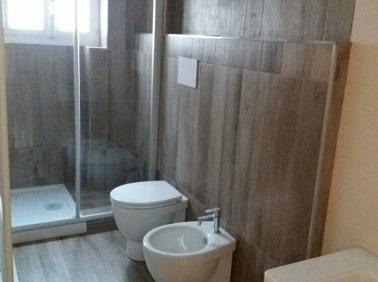 اتاق استاندارد سه نفره, B&b Lei