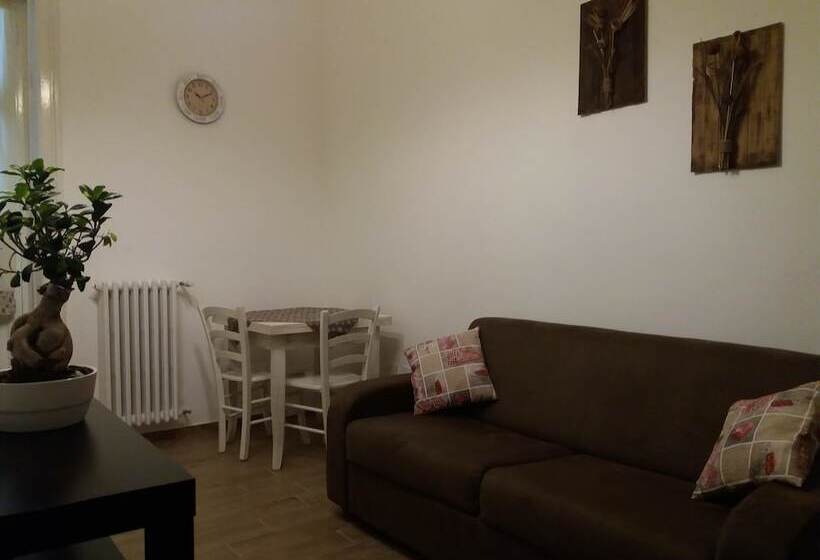 آپارتمان 1 خوابه, B&b Lei