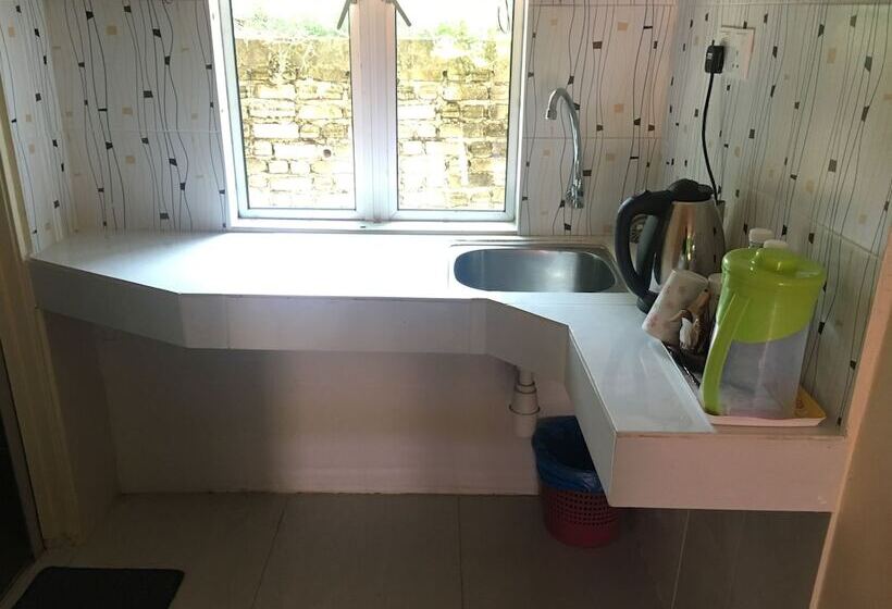 ‫فيلا غرفة نوم واحدة, Chuu Pun Village Resort