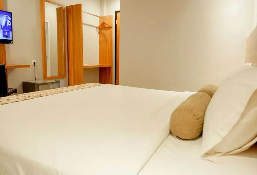 Deluxe-huone, Careinn Hotel Merauke