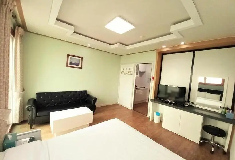 اتاق لوکس با چشمانداز دریا, Dawoo Resortel