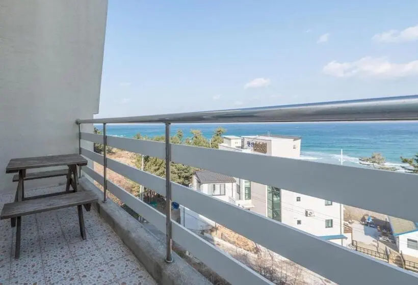اتاق لوکس با چشمانداز دریا, Dawoo Resortel