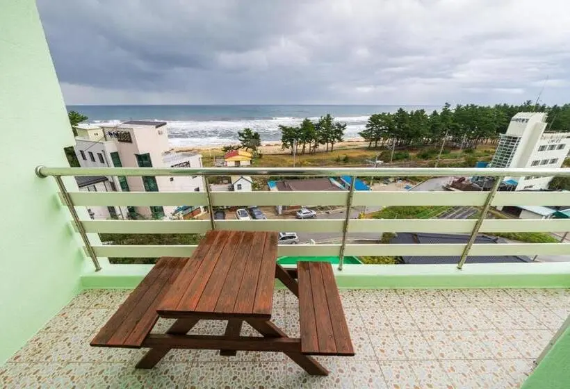 اتاق سوپریور با چشمانداز دریا, Dawoo Resortel