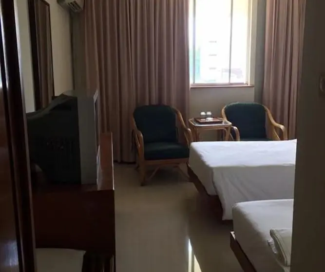 اتاق استاندارد, Paradorn Inn