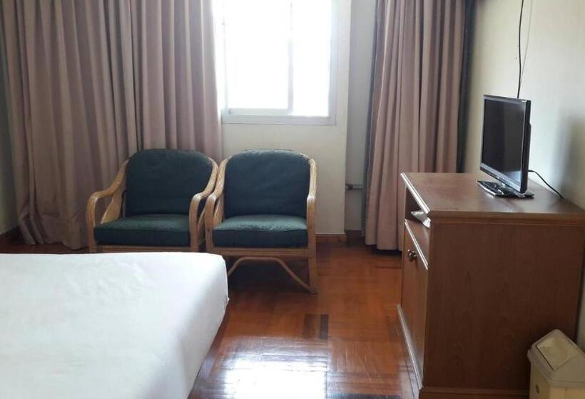 Люкс Повышенной Комфортности, Paradorn Inn