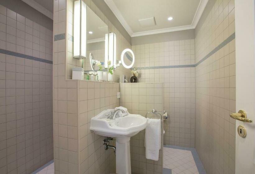 اتاق لوکس, Romantik Hotel Zur Glocke