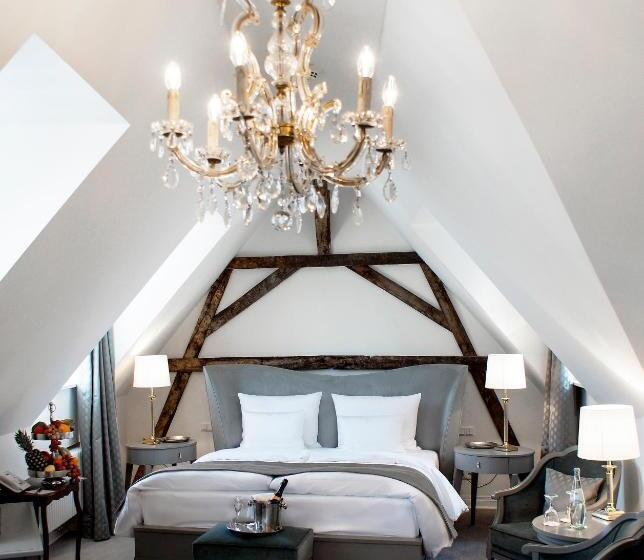 سوییت جونیور, Romantik Hotel Zur Glocke