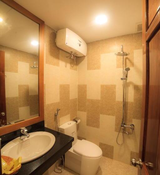 اتاق لوکس, Cherry Hotel Hue