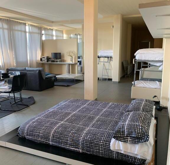 标准间, G&d Hotel Deanna Golf