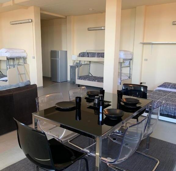 غرفة قياسية, G&d Hotel Deanna Golf