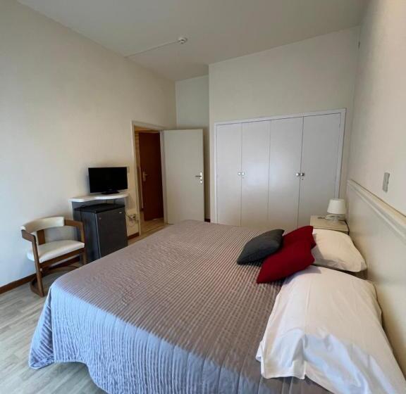 غرفة قياسية رباعية, G&d Hotel Deanna Golf