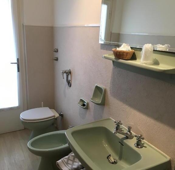 غرفة إقتصادية, G&d Hotel Deanna Golf