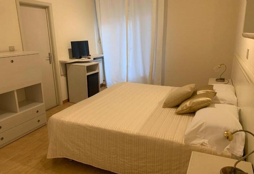 غرفة إقتصادية, G&d Hotel Deanna Golf