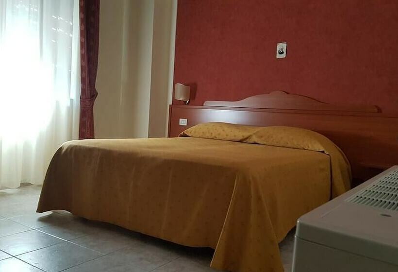 スタンダード４人部屋, Dei Cappuccini