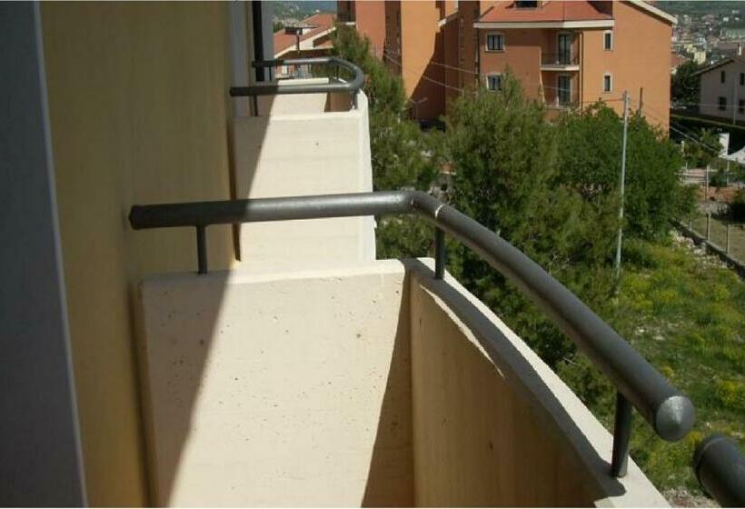 スタンダードルーム, Dei Cappuccini