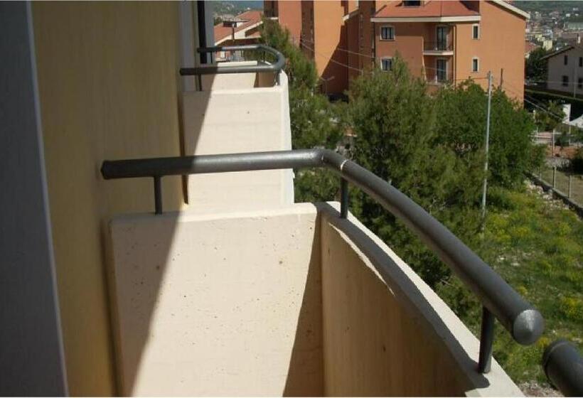 スタンダード４人部屋, Dei Cappuccini