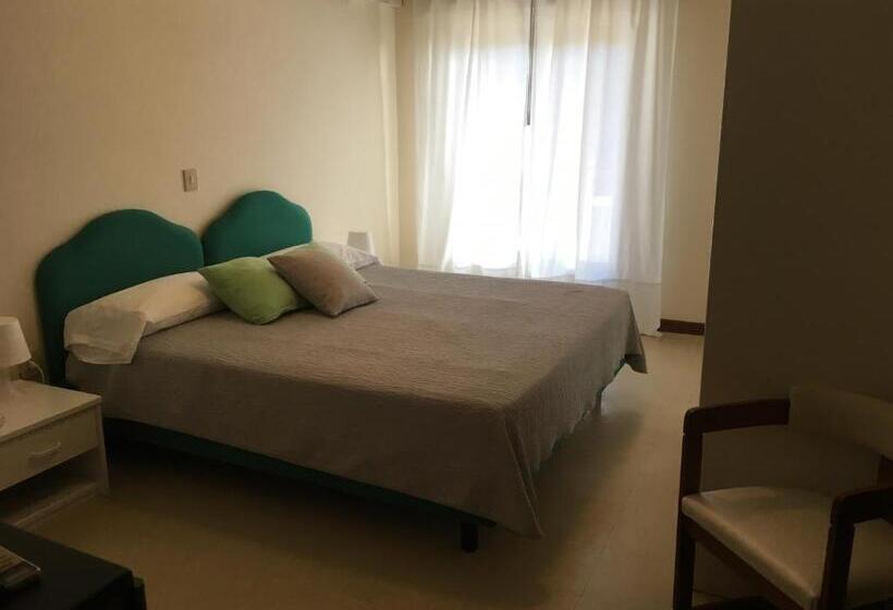 غرفة قياسية فردية, G&d Hotel Deanna Golf