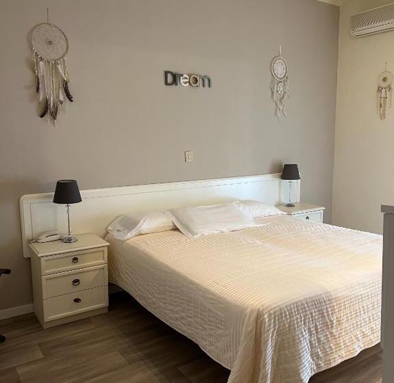 غرفة إقتصادية, G&d Hotel Deanna Golf