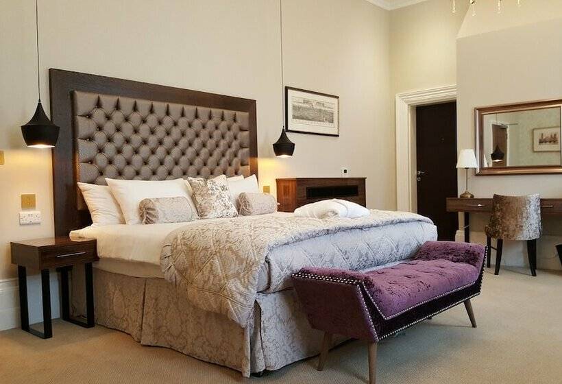 スタンダードスタジオ, The Lansbury Heritage A Sunday Hotel   Canary Wharf