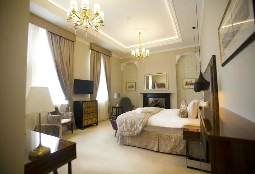 スタンダードスタジオ, The Lansbury Heritage A Sunday Hotel   Canary Wharf